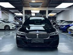 BMW 5 Series 530Li Premier M Sport Package - ფოტო 2