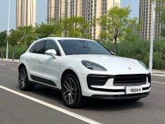 Porsche Macan 2.0T Aspiration - ფოტო 3
