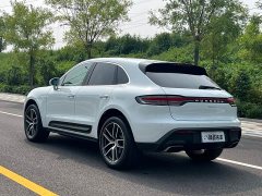 Porsche Macan 2.0T Aspiration - ფოტო 7