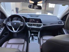 BMW 3 Series 320i M Sport Package - ფოტო 19