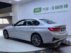 BMW 3 Series 320i M Sport Package - ფოტო 4