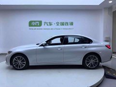 BMW 3 Series 320i M Sport Package - ფოტო 5