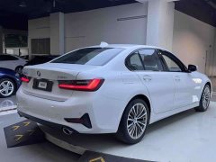 BMW 3 Series 320i M Sport Package - ფოტო 6