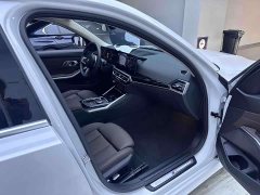 BMW 3 Series 320Li M Sport Package - ფოტო 10