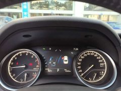 Toyota Camry 2.0G Luxury - ფოტო 15