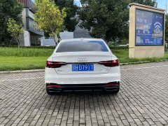 Audi A4L 40 TFSI Luxury Dynamic - ფოტო 10