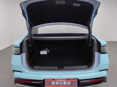 BYD Seal Glory Edition DM-i 1.5L 121km Luxury - ფოტო 16