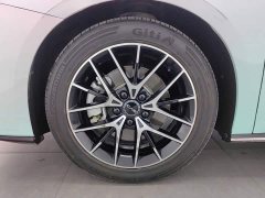 BYD Seal Glory Edition DM-i 1.5L 121km Luxury - ფოტო 17