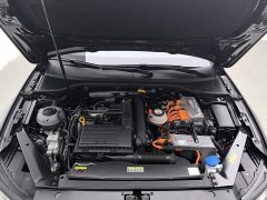 Volkswagen Magotan PHEV 2022 GTE Luxury - ფოტო 6