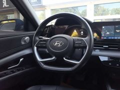 Hyundai Elantra 1.5L CVT GLX Elite - ფოტო 10