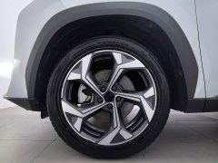 Geely Boyue L 1.5TD DCT Luxury - ფოტო 17