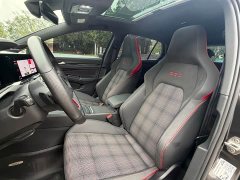 Volkswagen Golf GTI 2021 Facelift 380TSI DSG GTI - ფოტო 14