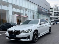BMW 5 Series 530Li Premier Luxury Package - ფოტო 1