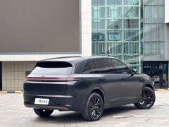 Li Auto L7 Air - ფოტო 16