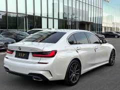 BMW 3 Series 325Li M Sport Package - ფოტო 18