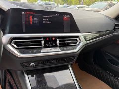 BMW 3 Series 325Li M Sport Package - ფოტო 6