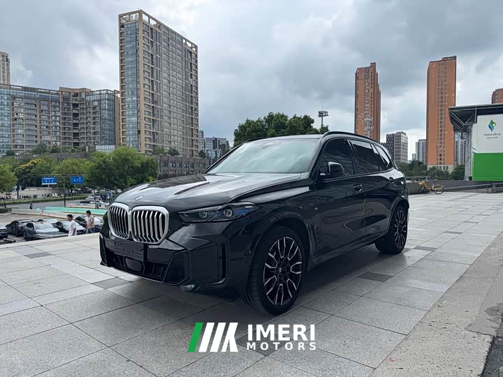 BMW X5 2023 xDrive 40Li M Sport Midnight Edition - ავტომობილი ჩინეთიდან