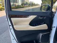 Toyota Alphard Hybrid 2.5L Luxury - ფოტო 9
