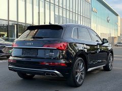 Audi Q5L 40T Luxury Dynamic - ფოტო 15