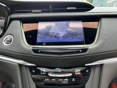 Cadillac XT5 2022 2.0T AWD Luxury Hummingbird Edition - ფოტო 16