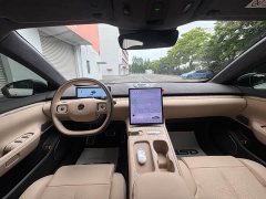 NIO ET7 75kWh - ფოტო 13