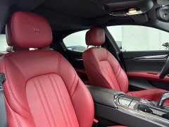 Maserati Ghibli 2.0T Sharp Edition - ფოტო 16