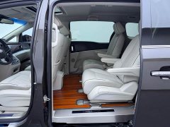 Buick GL8 Land Executive Cabin 652T Luxury - ფოტო 6