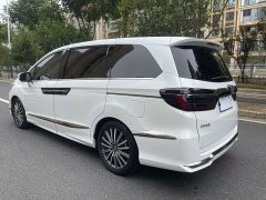 Honda Odyssey 2.0L e:HEV Luxury - ფოტო 12