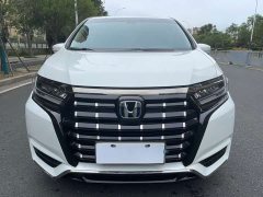 Honda Odyssey 2.0L e:HEV Luxury - ფოტო 2
