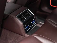 Porsche Panamera New Energy Panamera 4S E-Hybrid Sport Turismo 2.9T - ფოტო 17