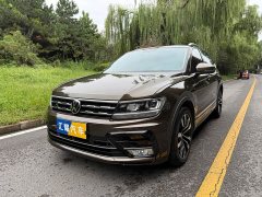 Volkswagen Tiguan L 330TSI Automatic FWD R-Line Comfort Edition - ფოტო 1