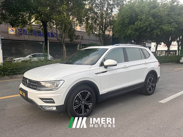 Volkswagen Tiguan L 330TSI Automatic FWD Smart Comfort Edition