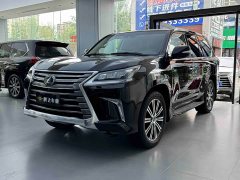 Lexus LX 570 Canada Spec - ფოტო 1