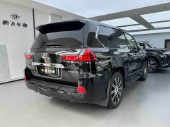 Lexus LX 570 Canada Spec - ფოტო 18