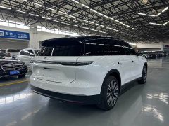 NIO ES8 75kWh Executive - ფოტო 12