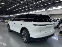 NIO ES8 75kWh Executive - ფოტო 14