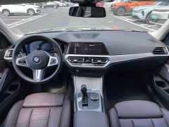 BMW 3 Series 325Li M Sport Night Edition Package - ფოტო 9