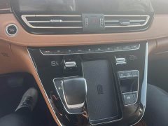 FAW Red Flag HQ9 2.0T Smart Connected Premium Edition - ფოტო 9