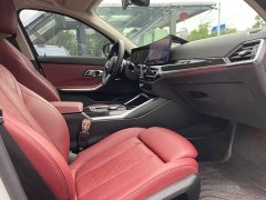 BMW 3 Series 325Li M Sport Package - ფოტო 16