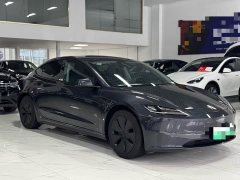 Tesla Model 3 Rear-Wheel Drive - ფოტო 3
