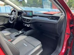 Ford Focus Estate EcoBoost 180 Automatic Hunting Tide Edition - ფოტო 13