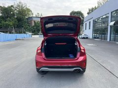 Ford Focus Estate EcoBoost 180 Automatic Hunting Tide Edition - ფოტო 9