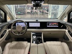 Voyah Dream PHEV Extended Range Luxury Edition - ფოტო 7
