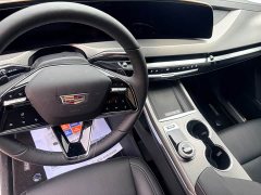 Cadillac XT5 2.0T Luxury - ფოტო 10