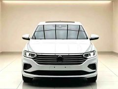 Volkswagen Lavida Facelift 1.5L Automatic Five Million Edition - ფოტო 3