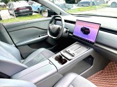 Voyah Lantu Zhiyin 2024 Long Range Super Charging Edition - ფოტო 8