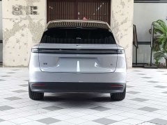 Li Auto i6 2025 Two-Wheel Drive Standard - ფოტო 16