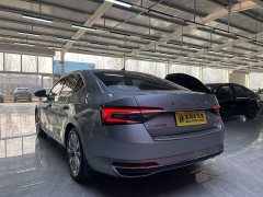 Skoda Superb TSI280 DSG Edition - ფოტო 5