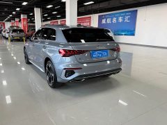 Audi A3 Facelift Sportback 35 TFSI Luxury Sport - ფოტო 3