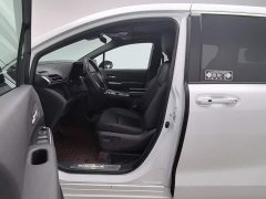 Toyota Sienna 2023 2.5L Hybrid Premium Edition - ფოტო 10